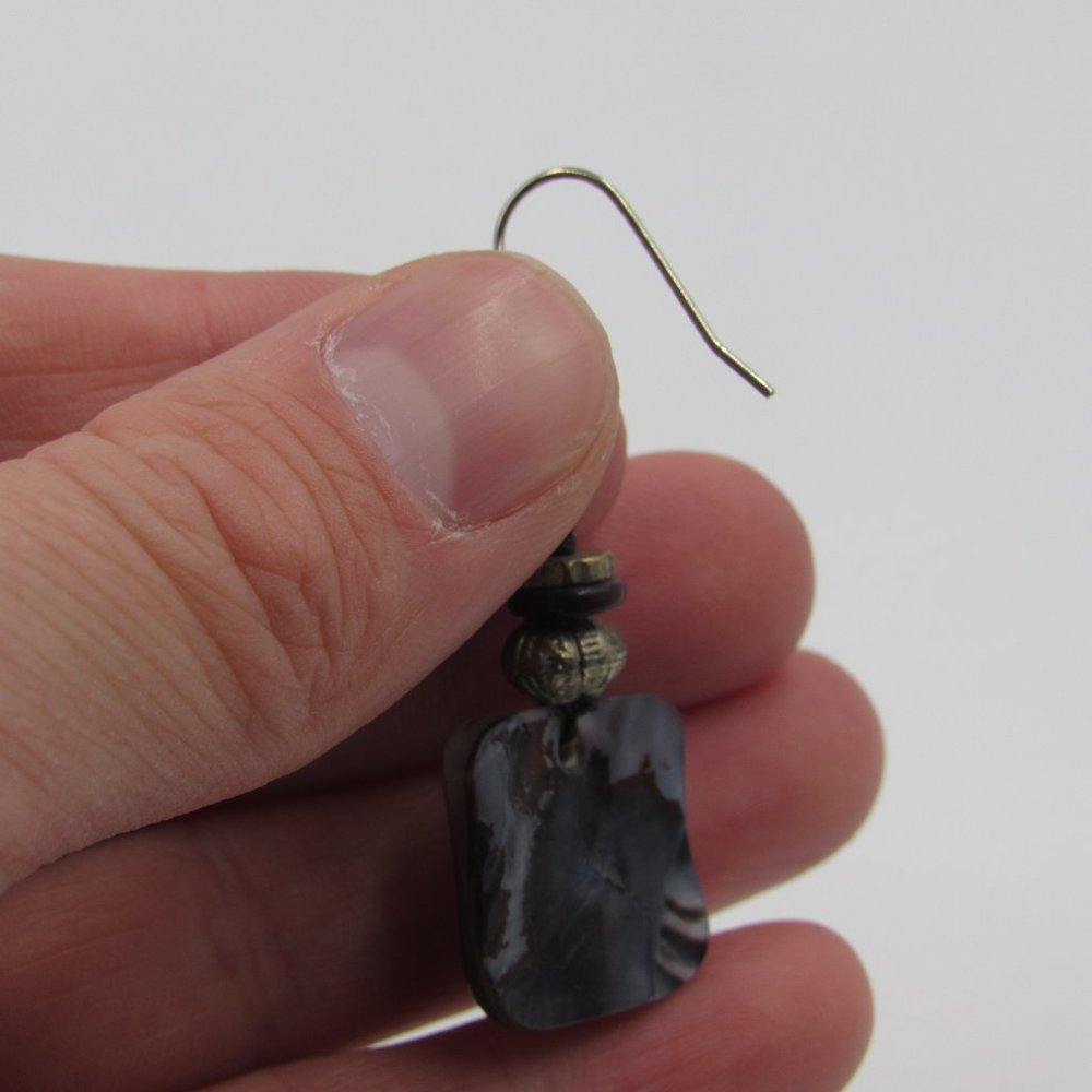 Vintage Dark Shell Dangle Earrings - image 2